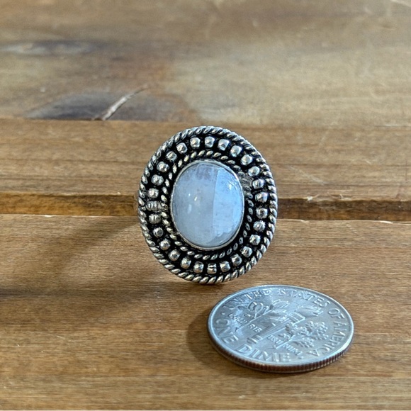 Vintage Style Genuine Rainbow Moonstone Ring Size 5.5 Silver 925 Plated Boho - Picture 2 of 3